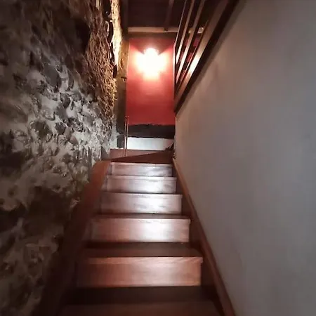 Сasa de vacaciones Casa Rústica En Con Vistas A La Montaña