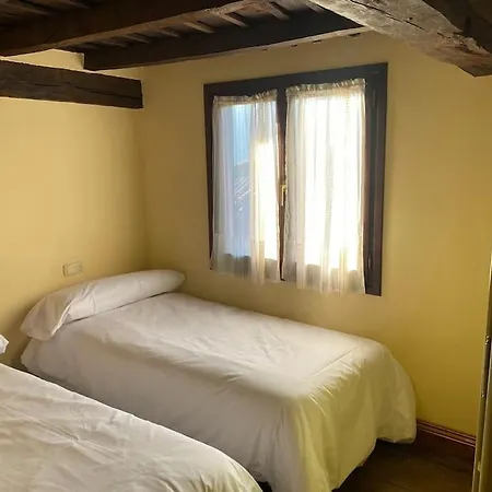 度假居 Casa Rustica En Con Vistas A La Montana