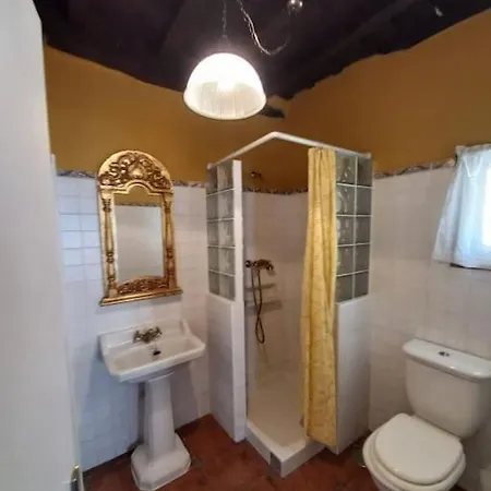 Casa Rustica En Con Vistas A La Montana Dobres