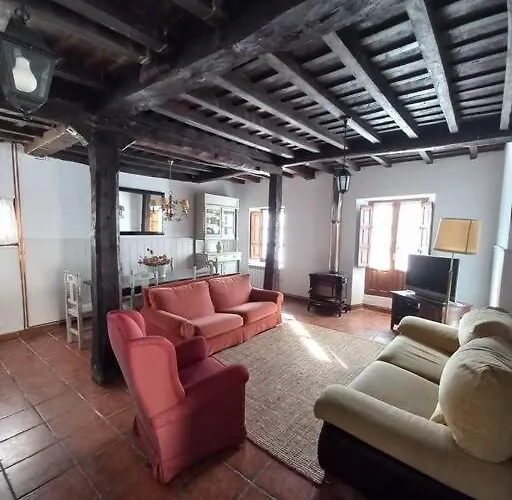 Casa Rustica En Con Vistas A La Montana Holiday home *